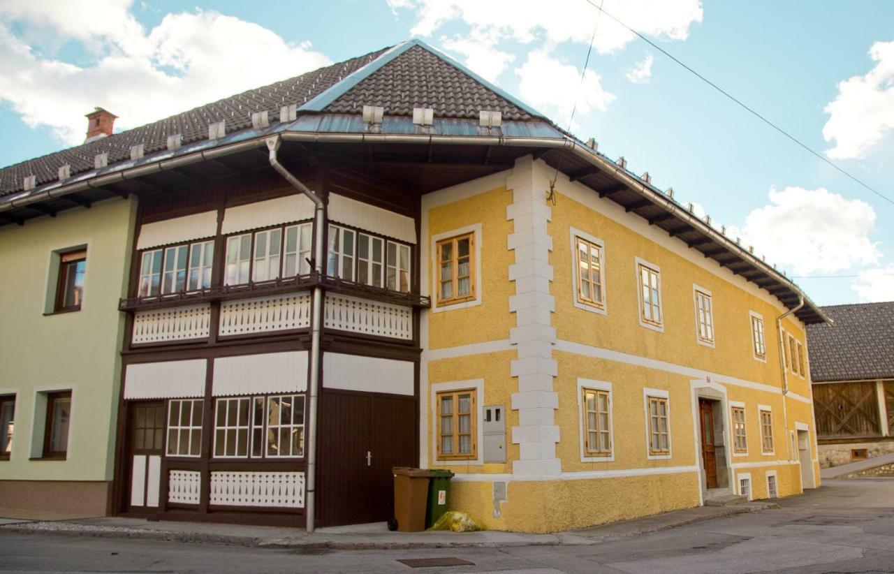הוילה בוהין The 1882 Old House Vodnikova מראה חיצוני תמונה