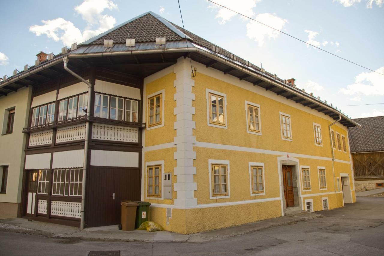 הוילה בוהין The 1882 Old House Vodnikova מראה חיצוני תמונה